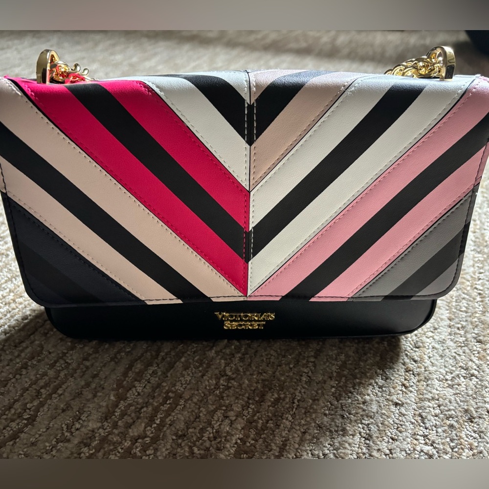 Victoria's Secret Multicolor Chevron Women's Bag New